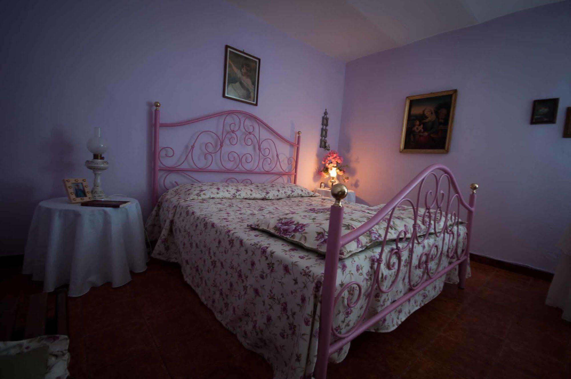 B&B Cascina Santa กาวี ภายนอก รูปภาพ